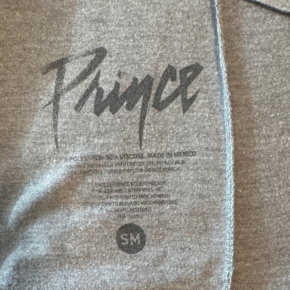 Gray Prince Tank Top with Purple and Cream Dove Design - Picture 2 of 3